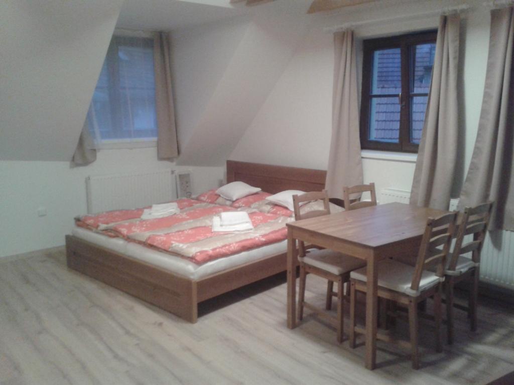 Dueta Apartment Cesky Krumlov Bilik gambar